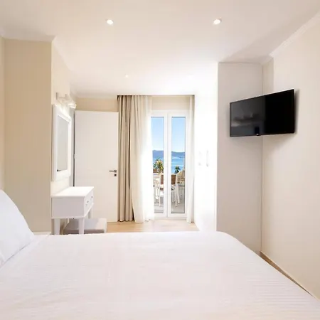 Astrea By Vilă Kalami (Corfu)